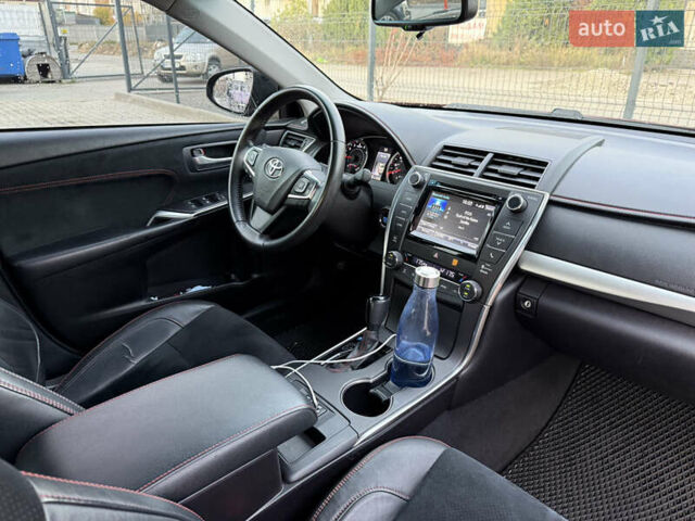 Красный Тойота Камри, объемом двигателя 2.49 л и пробегом 132 тыс. км за 15200 $, фото 13 на Automoto.ua