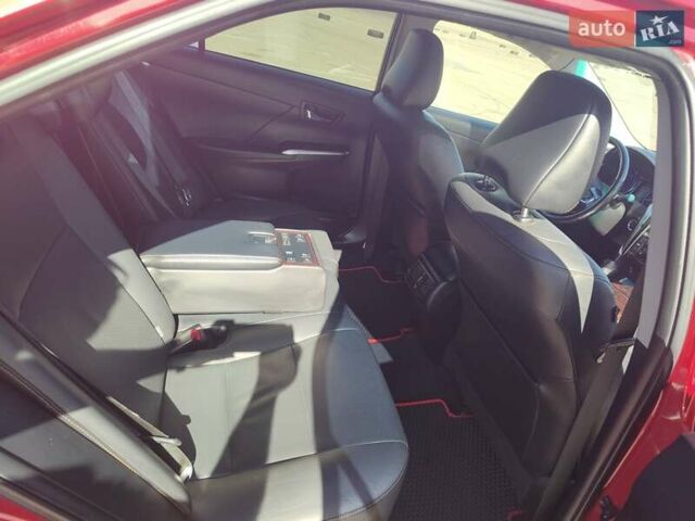 Красный Тойота Камри, объемом двигателя 2.49 л и пробегом 148 тыс. км за 17300 $, фото 10 на Automoto.ua