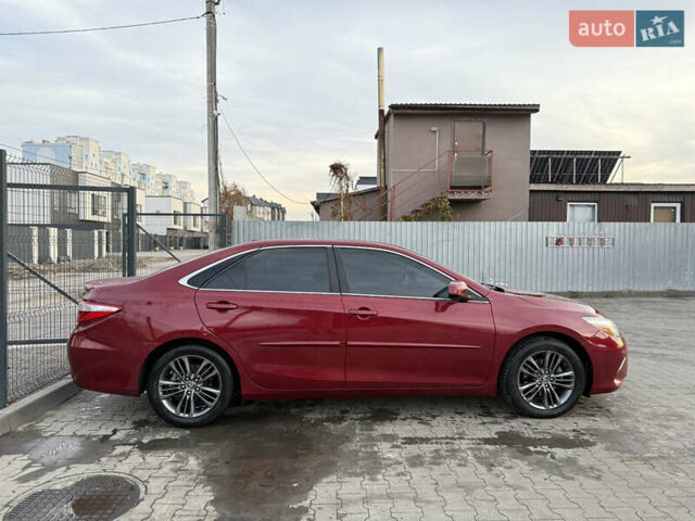 Красный Тойота Камри, объемом двигателя 2.49 л и пробегом 132 тыс. км за 15200 $, фото 3 на Automoto.ua