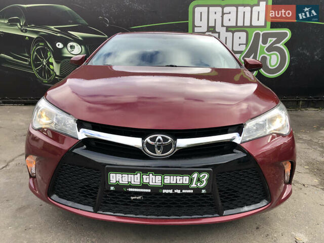 Красный Тойота Камри, объемом двигателя 2.49 л и пробегом 118 тыс. км за 12700 $, фото 2 на Automoto.ua