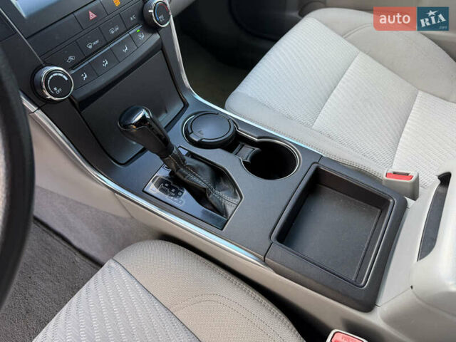 Красный Тойота Камри, объемом двигателя 2.49 л и пробегом 185 тыс. км за 11700 $, фото 36 на Automoto.ua