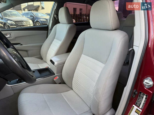 Красный Тойота Камри, объемом двигателя 2.49 л и пробегом 185 тыс. км за 11700 $, фото 31 на Automoto.ua