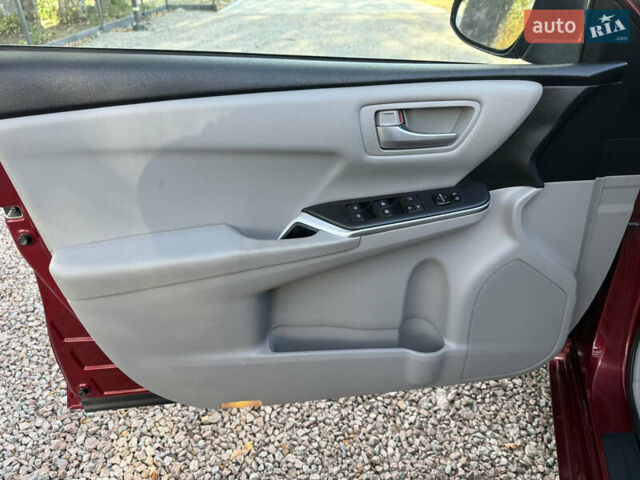 Красный Тойота Камри, объемом двигателя 2.49 л и пробегом 185 тыс. км за 11700 $, фото 26 на Automoto.ua