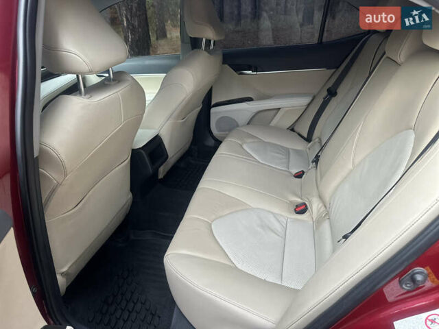 Тойота Камри 2017 в Киеве на Automoto.ua Красный Тойота Камри, объемом двигателя 2.49 л и пробегом 61 тыс. км за 17900 $, фото 7 на Automoto.ua