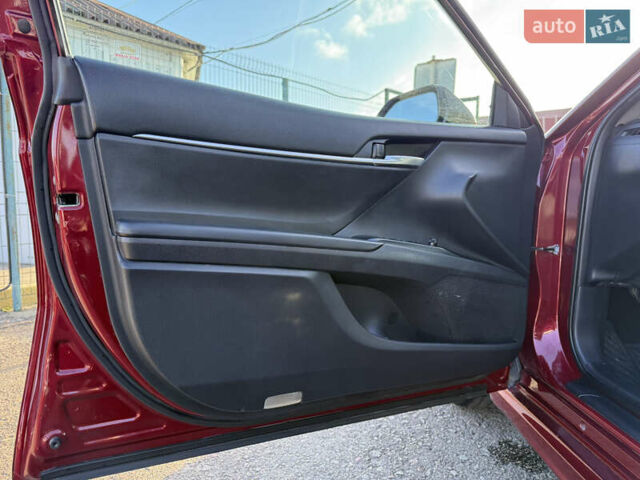 Червоний Тойота Камрі, об'ємом двигуна 2.49 л та пробігом 95 тис. км за 18990 $, фото 9 на Automoto.ua