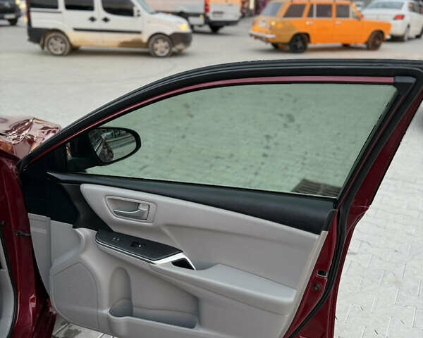 Червоний Тойота Камрі, об'ємом двигуна 2.49 л та пробігом 185 тис. км за 13200 $, фото 12 на Automoto.ua