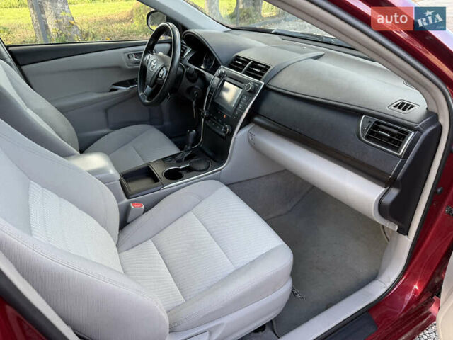 Красный Тойота Камри, объемом двигателя 2.49 л и пробегом 185 тыс. км за 11700 $, фото 48 на Automoto.ua
