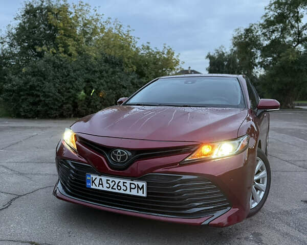 Красный Тойота Камри, объемом двигателя 2.49 л и пробегом 61 тыс. км за 18000 $, фото 1 на Automoto.ua