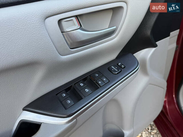 Красный Тойота Камри, объемом двигателя 2.49 л и пробегом 185 тыс. км за 11700 $, фото 27 на Automoto.ua