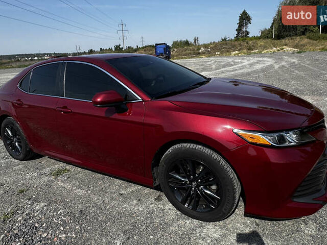 Красный Тойота Камри, объемом двигателя 2.49 л и пробегом 76 тыс. км за 18500 $, фото 5 на Automoto.ua