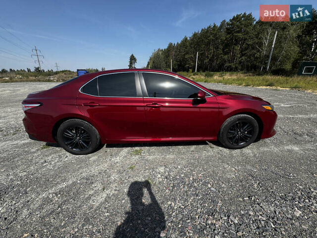 Красный Тойота Камри, объемом двигателя 2.49 л и пробегом 76 тыс. км за 18500 $, фото 7 на Automoto.ua
