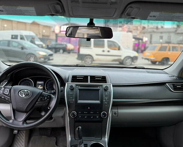 Червоний Тойота Камрі, об'ємом двигуна 2.49 л та пробігом 185 тис. км за 13200 $, фото 11 на Automoto.ua