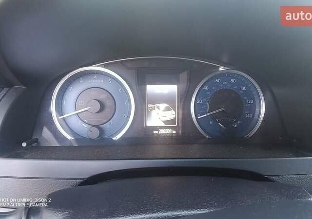 Червоний Тойота Камрі, об'ємом двигуна 2.49 л та пробігом 207 тис. км за 13000 $, фото 3 на Automoto.ua