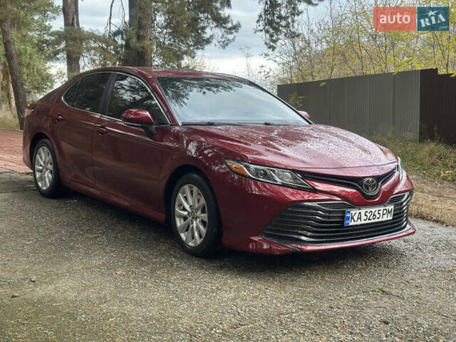 Тойота Камри 2017 в Киеве на Automoto.ua Красный Тойота Камри, объемом двигателя 2.49 л и пробегом 61 тыс. км за 17900 $, фото 3 на Automoto.ua