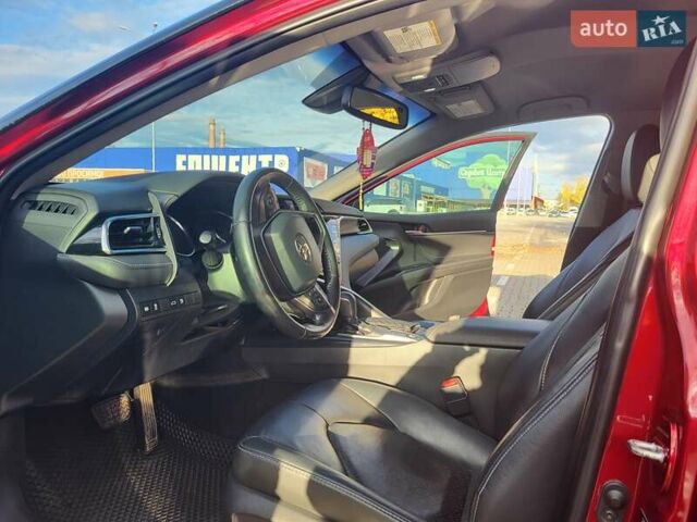 Тойота Камри 2018 в Тернополе на Automoto.ua Красный Тойота Камри, объемом двигателя 2.49 л и пробегом 143 тыс. км за 22300 $, фото 18 на Automoto.ua