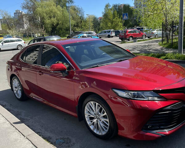 Красный Тойота Камри, объемом двигателя 2.49 л и пробегом 77 тыс. км за 23700 $, фото 9 на Automoto.ua