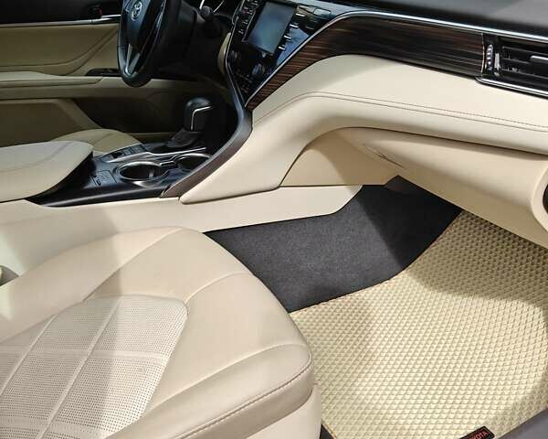 Красный Тойота Камри, объемом двигателя 2.49 л и пробегом 136 тыс. км за 24000 $, фото 26 на Automoto.ua