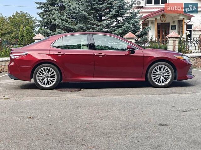 Красный Тойота Камри, объемом двигателя 2.49 л и пробегом 136 тыс. км за 24000 $, фото 7 на Automoto.ua