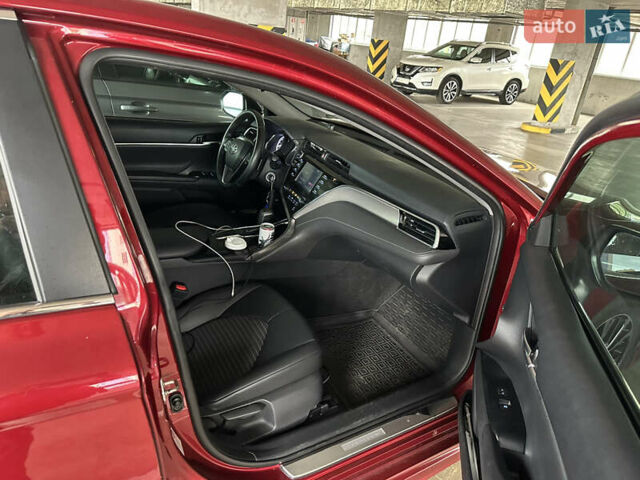 Червоний Тойота Камрі, об'ємом двигуна 2.5 л та пробігом 130 тис. км за 18300 $, фото 1 на Automoto.ua