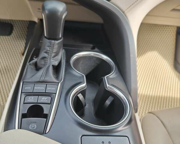 Красный Тойота Камри, объемом двигателя 2.49 л и пробегом 136 тыс. км за 24000 $, фото 19 на Automoto.ua