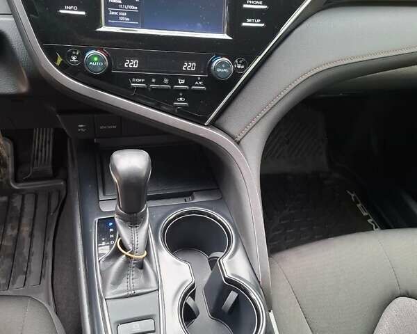 Красный Тойота Камри, объемом двигателя 2.49 л и пробегом 95 тыс. км за 23300 $, фото 4 на Automoto.ua