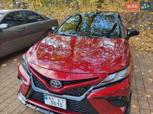 Тойота Камри 2018 в Тернополе на Automoto.ua Красный Тойота Камри, объемом двигателя 2.49 л и пробегом 143 тыс. км за 22300 $, фото 3 на Automoto.ua