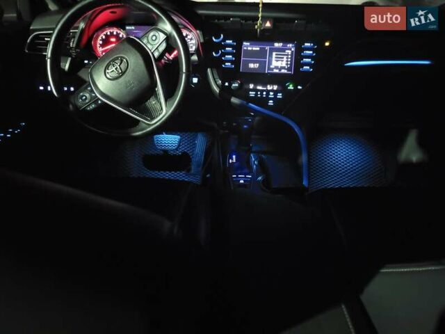 Тойота Камри 2018 в Тернополе на Automoto.ua Красный Тойота Камри, объемом двигателя 2.49 л и пробегом 143 тыс. км за 22300 $, фото 22 на Automoto.ua