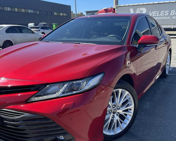 Красный Тойота Камри, объемом двигателя 2.49 л и пробегом 77 тыс. км за 23700 $, фото 3 на Automoto.ua