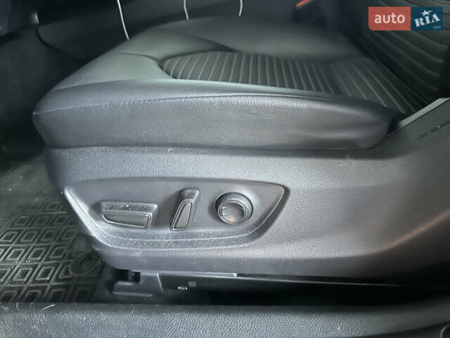 Червоний Тойота Камрі, об'ємом двигуна 2.5 л та пробігом 130 тис. км за 18300 $, фото 4 на Automoto.ua