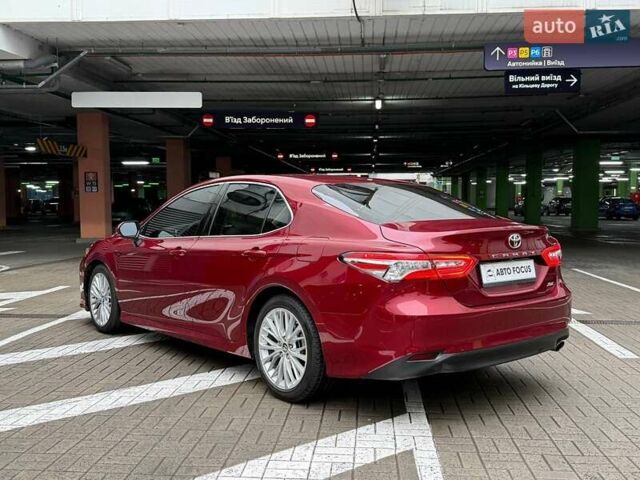 Красный Тойота Камри, объемом двигателя 2.49 л и пробегом 40 тыс. км за 22990 $, фото 4 на Automoto.ua