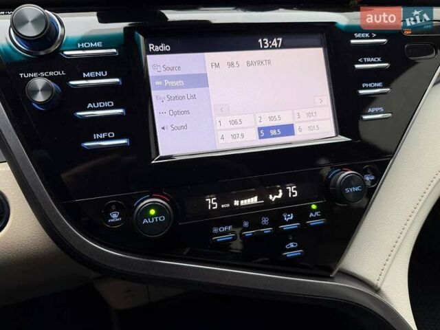 Красный Тойота Камри, объемом двигателя 2.49 л и пробегом 40 тыс. км за 22990 $, фото 24 на Automoto.ua