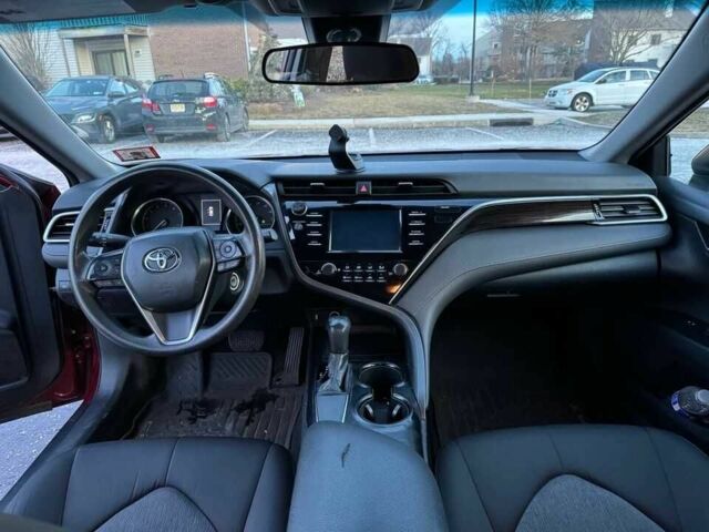 Красный Тойота Камри, объемом двигателя 2.5 л и пробегом 49 тыс. км за 5600 $, фото 7 на Automoto.ua