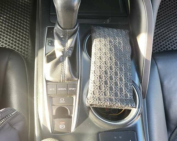 Тойота Камри 2018 в Тернополе на Automoto.ua Красный Тойота Камри, объемом двигателя 2.49 л и пробегом 143 тыс. км за 22300 $, фото 21 на Automoto.ua