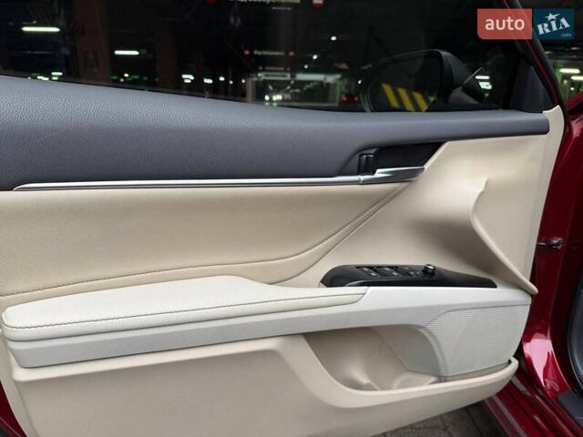 Красный Тойота Камри, объемом двигателя 2.49 л и пробегом 40 тыс. км за 22990 $, фото 15 на Automoto.ua