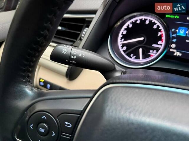 Красный Тойота Камри, объемом двигателя 2.49 л и пробегом 40 тыс. км за 22990 $, фото 18 на Automoto.ua