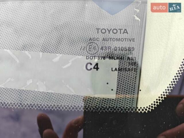 Красный Тойота Камри, объемом двигателя 2.49 л и пробегом 136 тыс. км за 24000 $, фото 22 на Automoto.ua