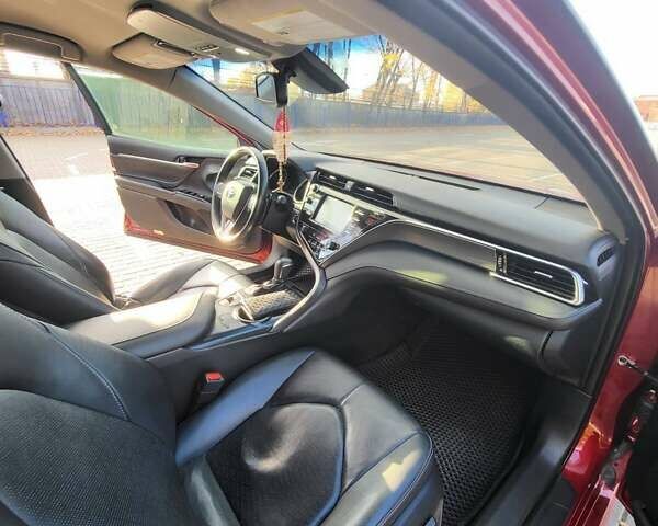 Тойота Камри 2018 в Тернополе на Automoto.ua Красный Тойота Камри, объемом двигателя 2.49 л и пробегом 143 тыс. км за 22300 $, фото 20 на Automoto.ua