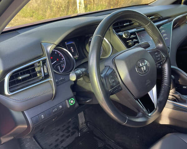 Красный Тойота Камри, объемом двигателя 2.49 л и пробегом 77 тыс. км за 23700 $, фото 18 на Automoto.ua