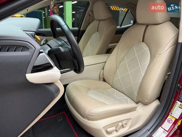 Красный Тойота Камри, объемом двигателя 2.49 л и пробегом 40 тыс. км за 22990 $, фото 9 на Automoto.ua