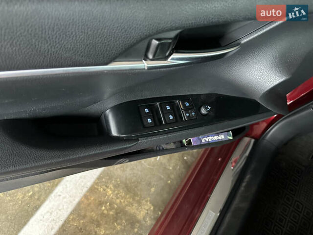 Червоний Тойота Камрі, об'ємом двигуна 2.5 л та пробігом 130 тис. км за 18300 $, фото 5 на Automoto.ua
