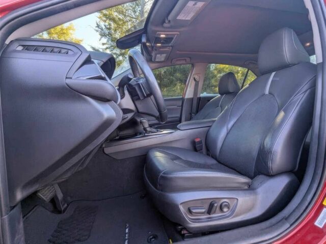 Красный Тойота Камри, объемом двигателя 3.5 л и пробегом 49 тыс. км за 3800 $, фото 5 на Automoto.ua