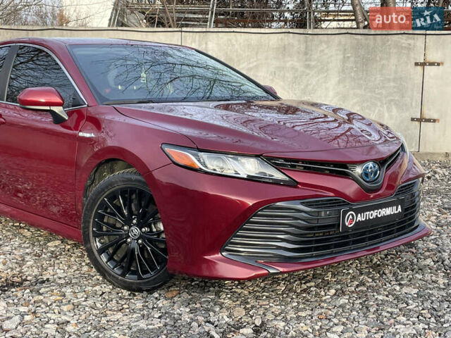 Красный Тойота Камри, объемом двигателя 2.49 л и пробегом 46 тыс. км за 23990 $, фото 1 на Automoto.ua