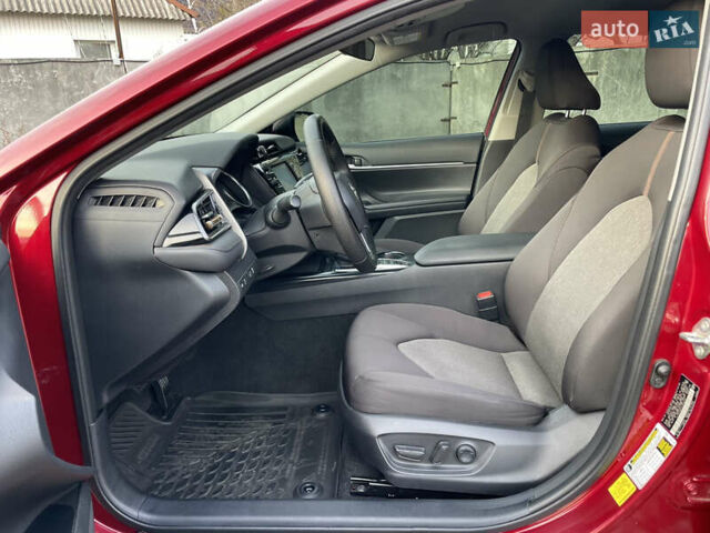 Красный Тойота Камри, объемом двигателя 2.49 л и пробегом 46 тыс. км за 23990 $, фото 12 на Automoto.ua