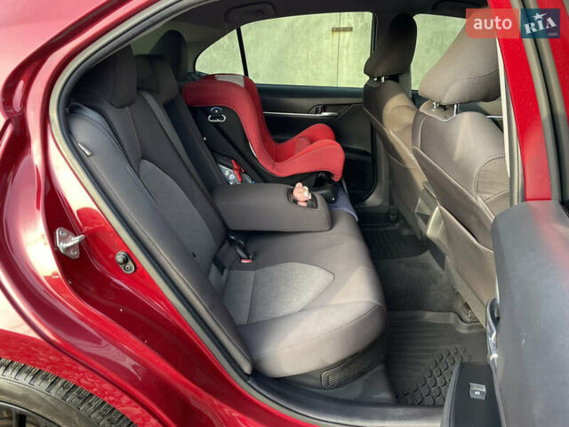Красный Тойота Камри, объемом двигателя 2.49 л и пробегом 46 тыс. км за 23990 $, фото 14 на Automoto.ua