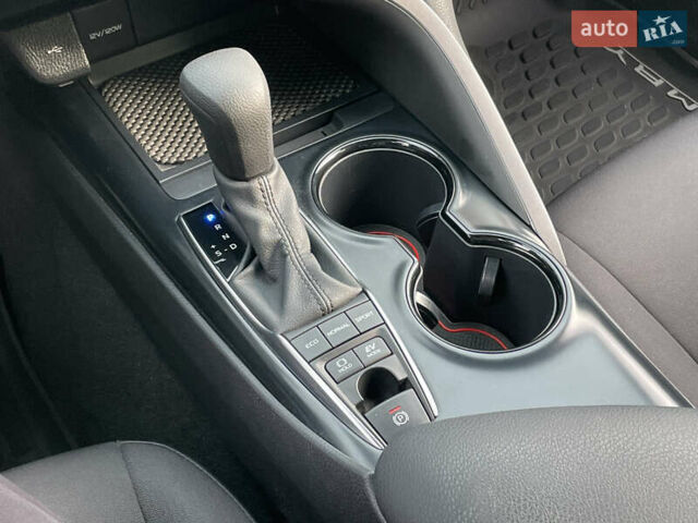 Красный Тойота Камри, объемом двигателя 2.49 л и пробегом 46 тыс. км за 23990 $, фото 25 на Automoto.ua