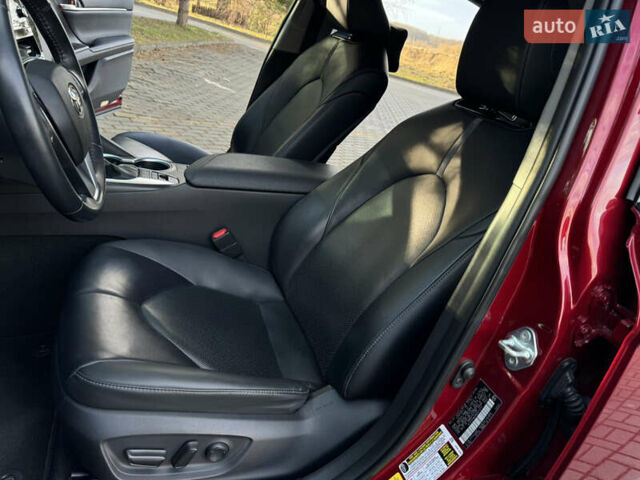 Красный Тойота Камри, объемом двигателя 2.5 л и пробегом 48 тыс. км за 28500 $, фото 86 на Automoto.ua