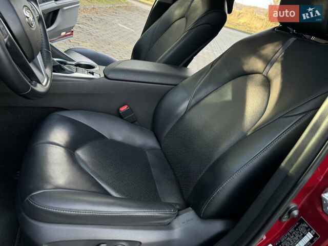 Красный Тойота Камри, объемом двигателя 2.5 л и пробегом 48 тыс. км за 28500 $, фото 89 на Automoto.ua