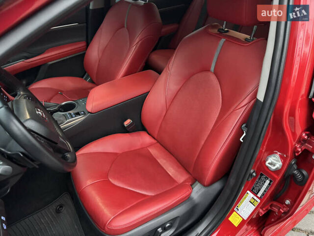 Красный Тойота Камри, объемом двигателя 2.5 л и пробегом 59 тыс. км за 28700 $, фото 17 на Automoto.ua