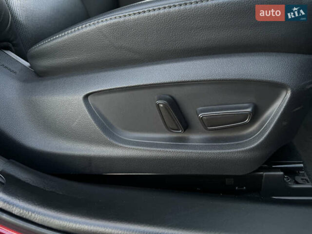 Красный Тойота Камри, объемом двигателя 2.5 л и пробегом 48 тыс. км за 28500 $, фото 114 на Automoto.ua