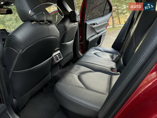 Красный Тойота Камри, объемом двигателя 2.5 л и пробегом 48 тыс. км за 28500 $, фото 104 на Automoto.ua